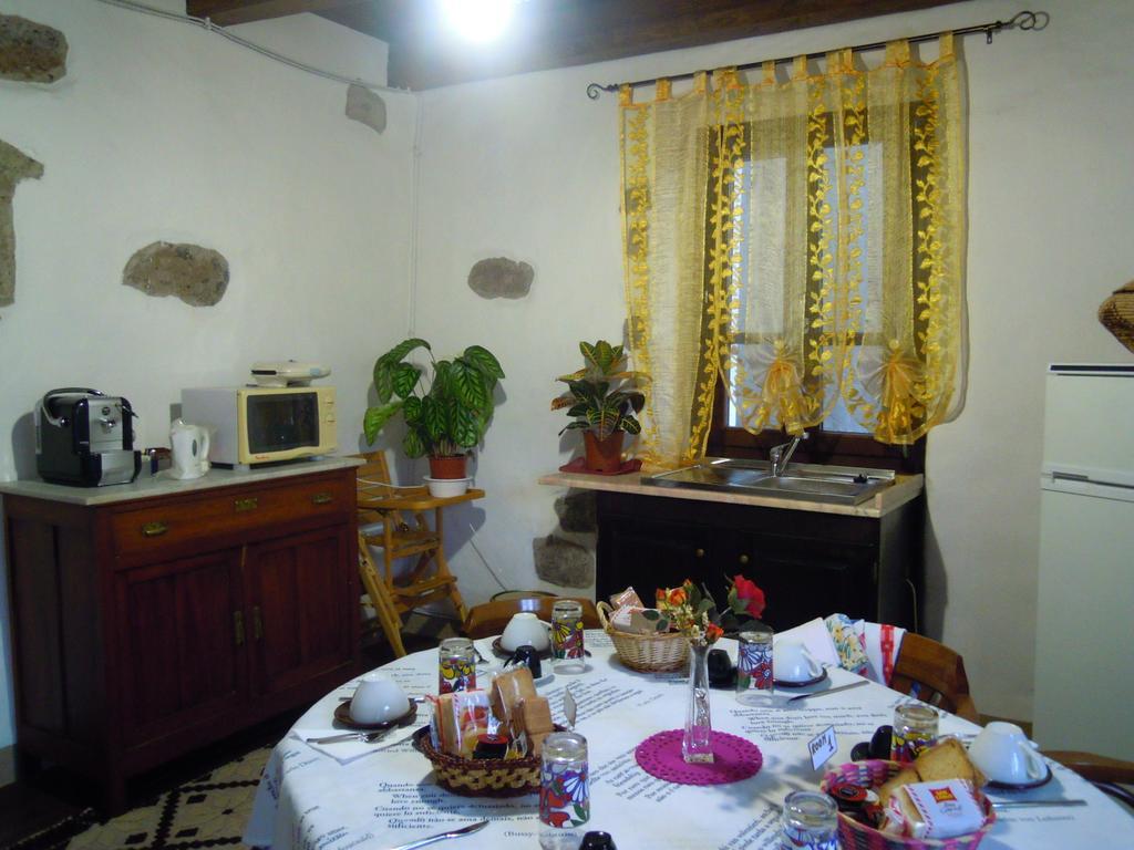 Bed and Breakfast Casa Castori Macomer Zewnętrze zdjęcie